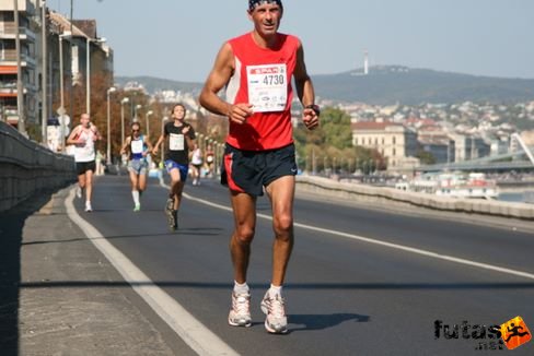 Camozzi Massimo Budapest Marathon futás
