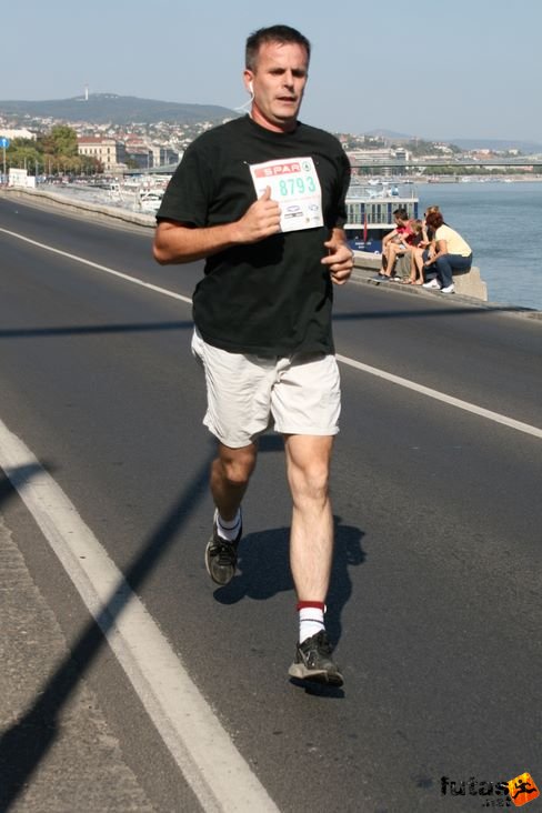 budapest_marthon_1117.jpg Budapest Marathon futás