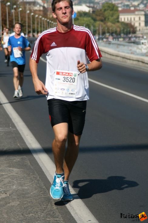 Szabó Milán Gábor Budapest Marathon futás