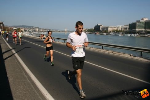 Gergye Szabolcs Nike Futóklub - Győr Budapest Marathon futás