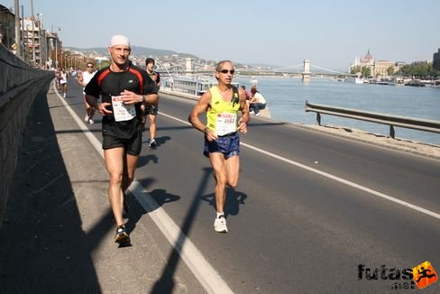 Francois, Honorio Budapest Marathon futás