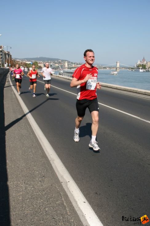 Robertson, Jonas Ljusdal RC Budapest Marathon futás