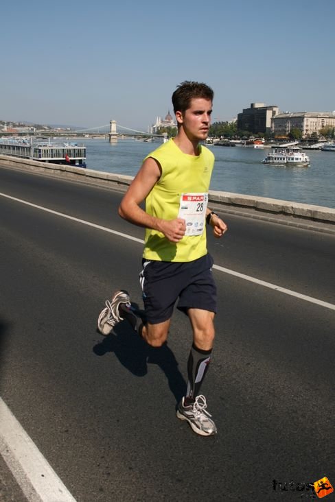Papp Dénes ifj. Hunyadi DSE Budapest Marathon futás