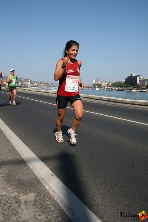 Vera Budapest Marathon futás