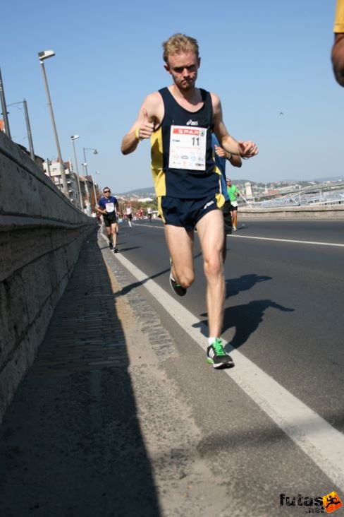 Csontos Imre Budapest Marathon futás