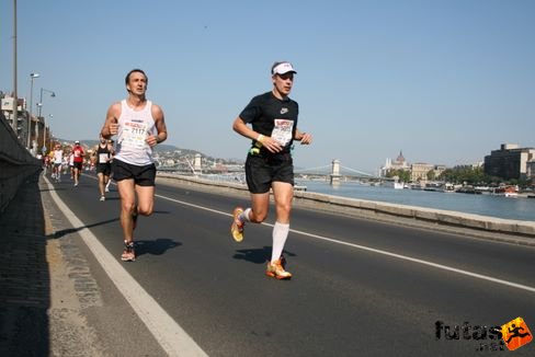 Lunden, Christoffer Budapest Marathon futás