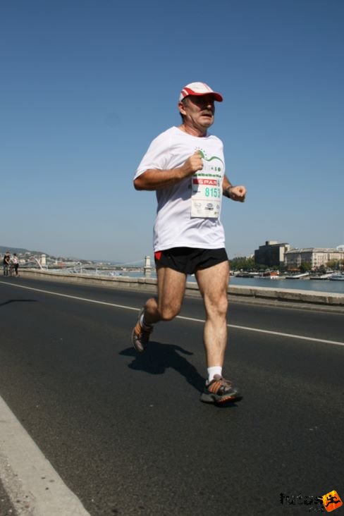 Jópofák Budapest Marathon futás