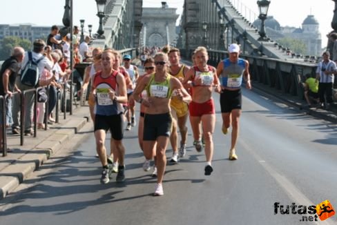 Kánai Roland, Kovács Ida, Földingné Nagy Judit
birth 	Ország
Country 	Csapat
Team 	Város
City 	nem
sex 	r.sz.
Start#
Kánai Roland Budapest Félmaraton futás