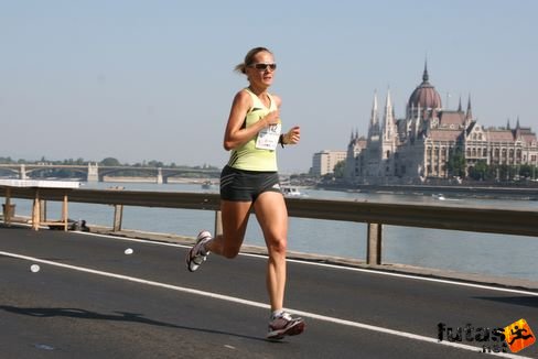 Rakonczai Beáta Budapest Félmaraton futás