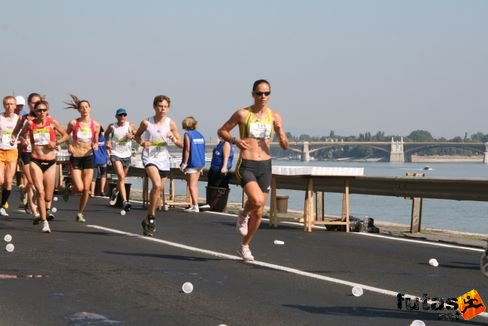 Kovács Ida Budapest Félmaraton futás