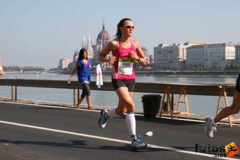 Jones Catrin, Canada Budapest Félmaraton futás