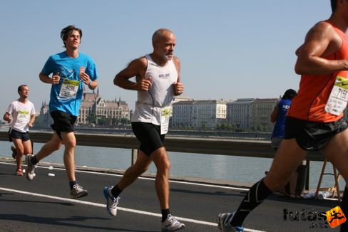 Scheinder Gábor Budapest Félmaraton futás