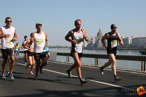 Nádasi Zsolt Budapest Félmaraton futás