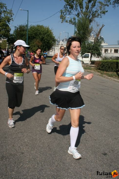 Edit Budapest Félmaraton futás