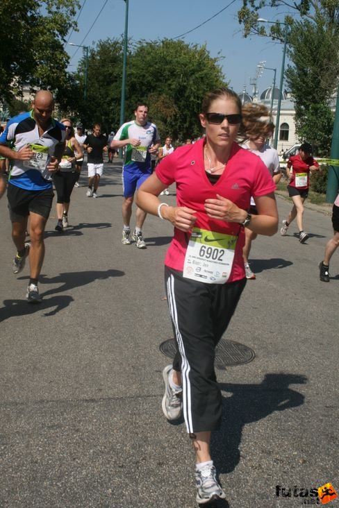 Biser Jen, USA Viernheim Budapest Félmaraton futás