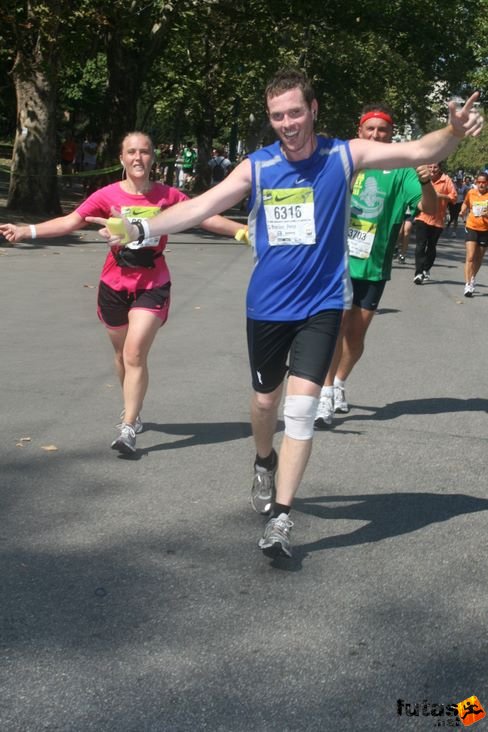 Bracken Peter, Merseyside Budapest Félmaraton futás