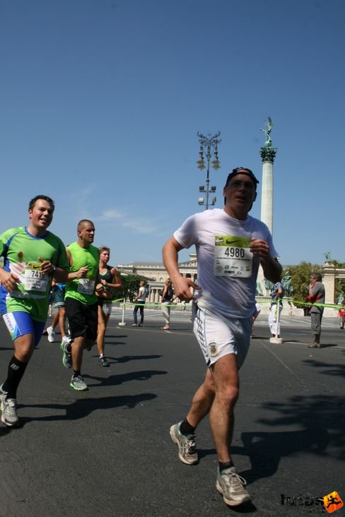 Lantos Dávid Budapest Félmaraton futás