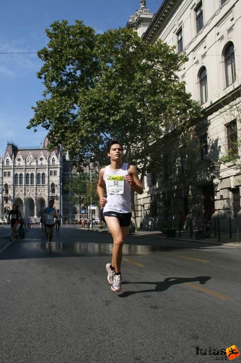 Osztrogonácz András Budapest Félmaraton futás