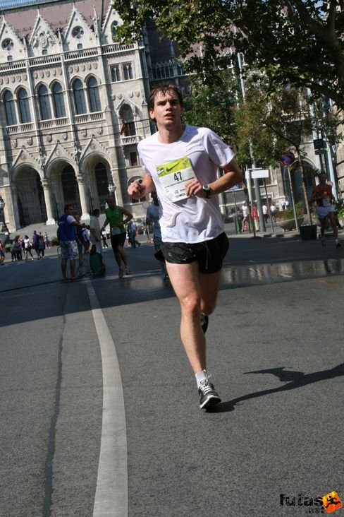 Németh Miklós Budapest Félmaraton futás