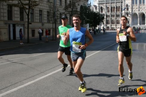 Budapest Half Marathon Runners Hungary 7325 Budapest Félmaraton futás