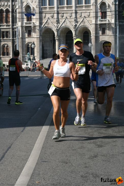 Budapest Half Marathon Runners Hungary 7393 Budapest Félmaraton futás