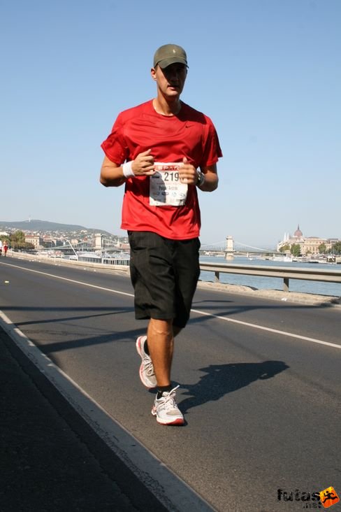 András Budapest Marathon futás