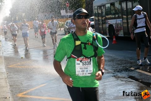 MERIDA, STEPHANE BOULOGNE BILLANCOURT Budapest Marathon futás