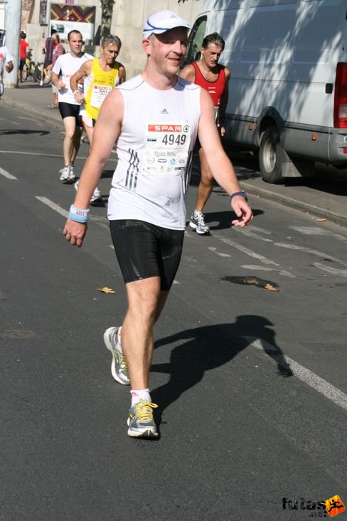 Higginson, Matthew Budapest Marathon futás
