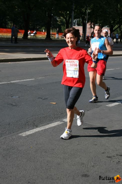 Koncsik Ibolya Budapest Marathon futás