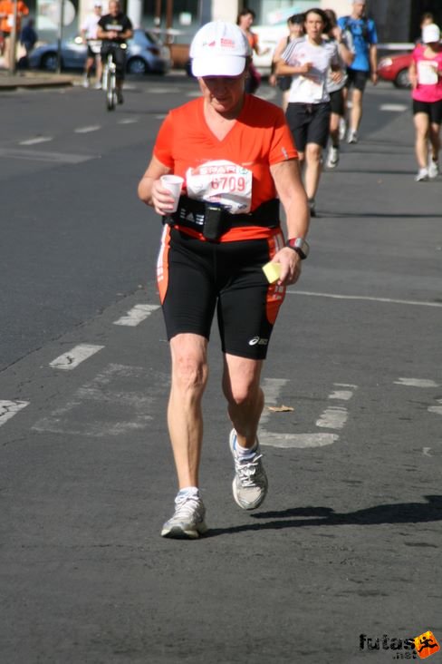 Suominen Elina Budapest Marathon futás