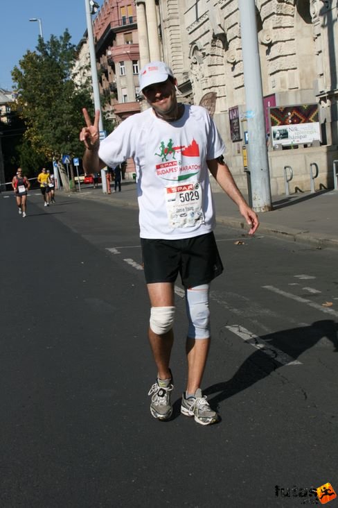 Young Jamie Budapest Marathon futás