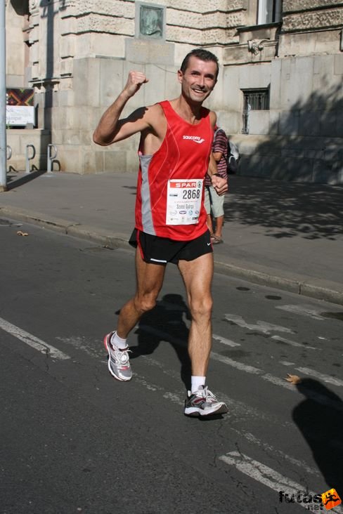 Szabó György maratoni futó Budapest Marathon futás
