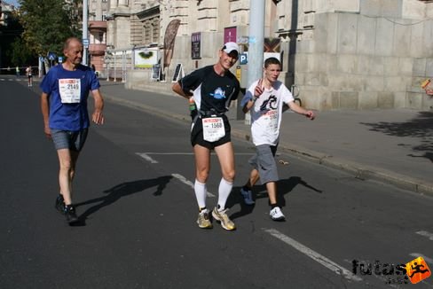 András , Lecsó Budapest Marathon futás