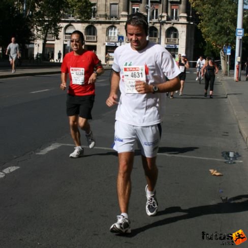 Lam Henry, Nossen Morten Budapest Marathon futás