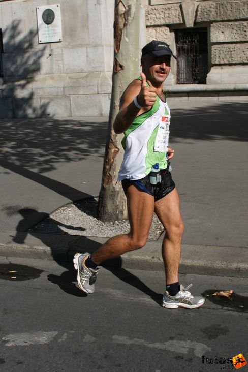 Szappanos Zoltán marathon runner Budapest Marathon futás