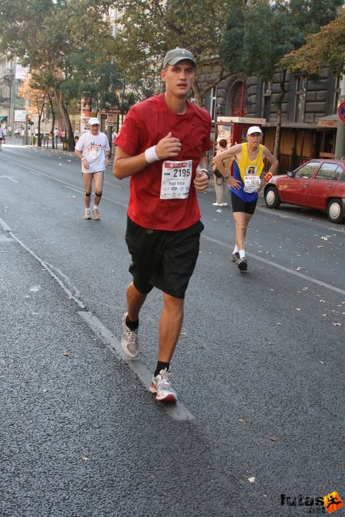 András Budapest Marathon futás