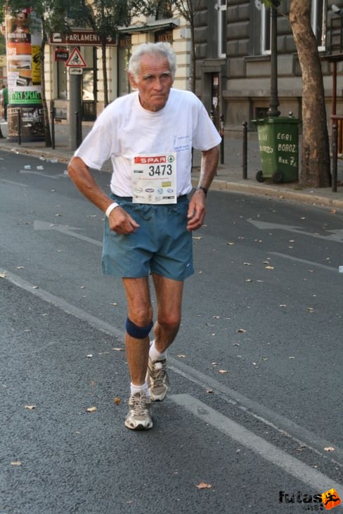 Maróti István Jászfényszaru Budapest Marathon futás