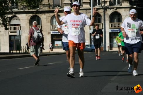 Forrest Gump Budapest Marathon futás