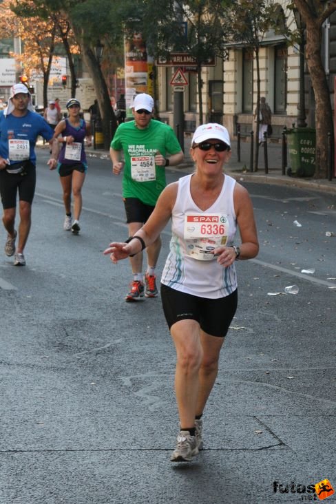 Pesti Márta Budapest Marathon futás