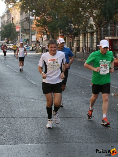 Edwards Thomas Budapest Marathon futás