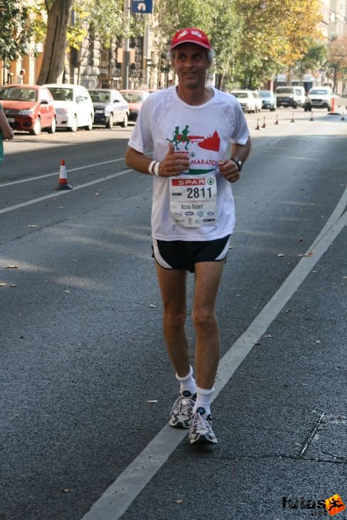 Bozsó Róbert Budapest Marathon futás