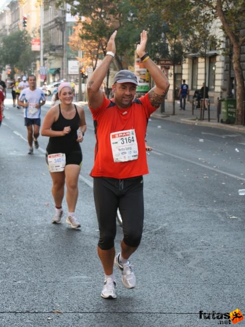 budapest_marthon_3024.jpg Budapest Marathon futás