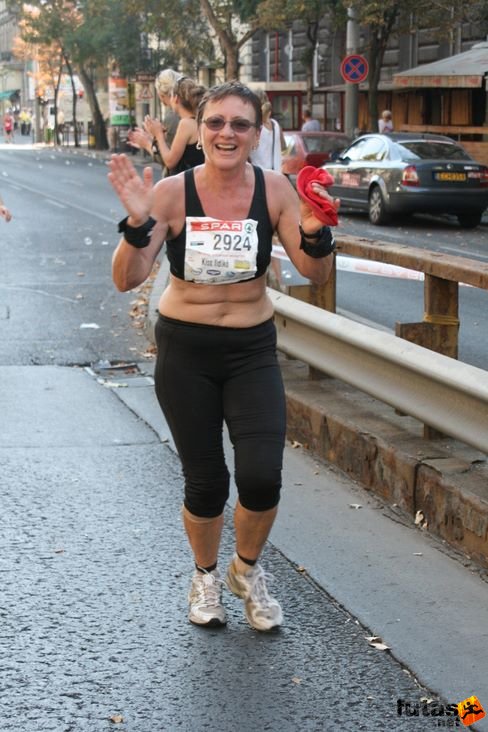 Kiss Ildikó Budapest Marathon futás