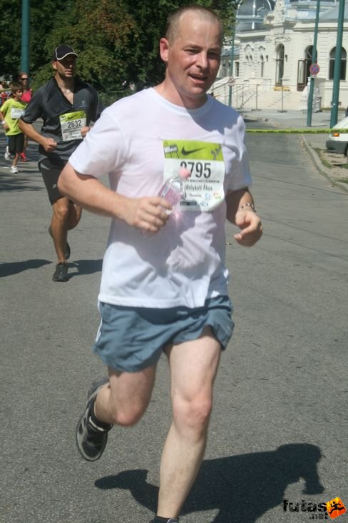 Budapest half marathon 8270 runners Budapest Félmaraton futás