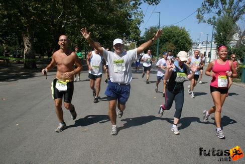 Budapest half marathon 8274 runners Budapest Félmaraton futás