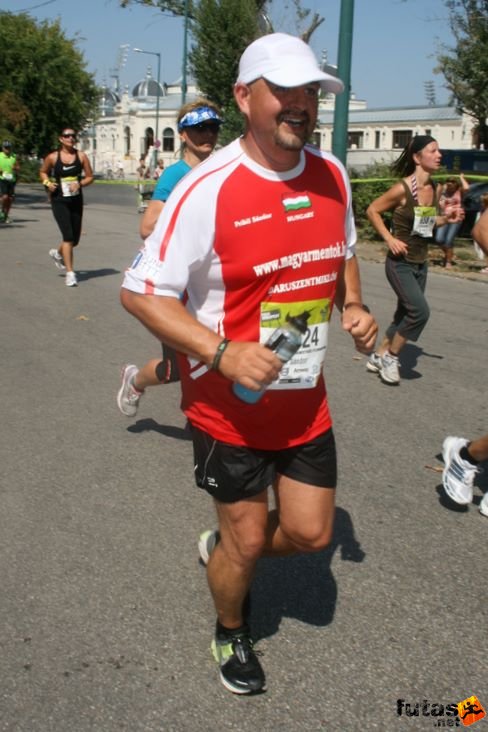 Pribil Sándor Budapest Félmaraton futás