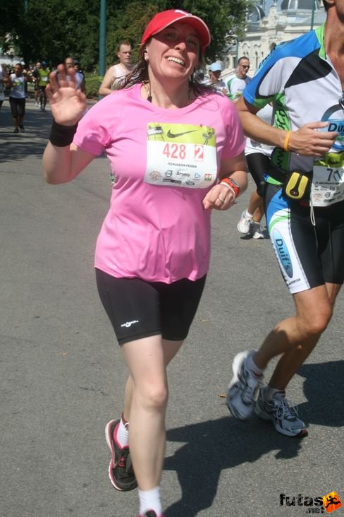 Budapest half marathon 8297 runners Budapest Félmaraton futás