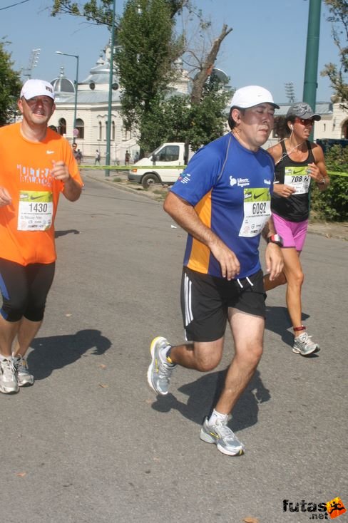 Budapest half marathon 8299 runners Budapest Félmaraton futás