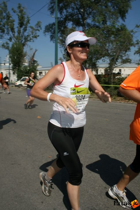 Anna Budapest Félmaraton futás