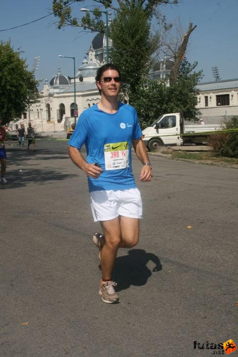 Budapest half marathon 8327 runners Budapest Félmaraton futás